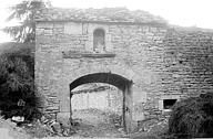 Flavigny-sur-Ozerain : Porte * Remparts - Extérieur
