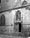 Etampes : Eglise Saint-Basile - Petite porte