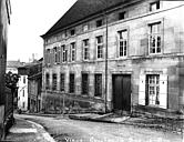 Bar-le-Duc : Collège Gilles de Trèves  (ancien - Façade sur la rue