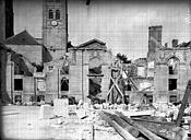 Verdun : Evêché  (ancien) - Façade en ruines et clocher