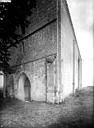 Bourg-des-Maisons : Eglise Sainte-Marie - Angle sud-ouest