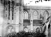 Saint-Pol-de-Léon : Cathédrale - Partie latérale sud et base du clocher