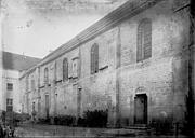 Châtillon-sur-Seine : Eglise des Génovéfains - Façade latérale