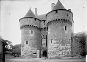 Guérande : Enceinte fortifiée (ancienne) - Porte du côté de l'entrée