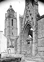 Batz-sur-Mer : Chapelle Notre-Dame-du-Murier * Eglise Saint-Guénolé - Portail ouest et église paroissiale