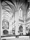 Dijon : Cathédrale Saint-Bénigne - Vue intérieure de la nef et du transept nord, vers le nord-ouest