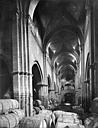 Dijon : Eglise Saint-Philibert (ancienne) - Vue intérieure de la nef, vers l'entrée