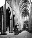 Bayonne : Cathédrale Notre-Dame - Vue intérieure de la nef, vers le nord-est