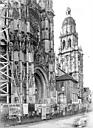 Evreux : Cathédrale Notre-Dame - Façade nord : portail du transept et clocher