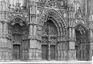 Tours : Cathédrale Saint-Gatien - Portail de la façade ouest