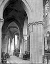 Beaune : Eglise Notre-Dame - Vue intérieure du déambulatoire, côté nord
