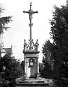 Couchey : Croix du cimetière - Vue d'ensemble