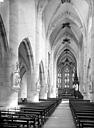Rembercourt-Sommaisne : Eglise de Rembercourt - Vue intérieure de la nef, vers le choeur