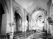 Vicq : Eglise - Vue intérieure de la nef, vers le nord-est