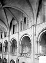 Caen : Abbaye aux Hommes (ancienne) * Eglise abbatiale Saint-Etienne - Vue intérieure de la nef : parties hautes et voûtes