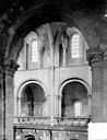 Caen : Abbaye aux Hommes (ancienne) * Eglise abbatiale Saint-Etienne - Vue intérieure de la nef : triforium et tribunes