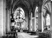 Saint-Lô : Eglise Notre-Dame - Vue intérieure de la nef, vers le choeur