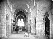 Til-Châtel : Eglise Saint-Florent - Vue intérieure de la nef, vers le choeur