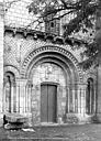 Parçay-sur-Vienne : Eglise - Portail de la façade ouest