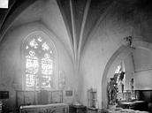 Auvillars-sur-Saône : Eglise - Chapelle seigneuriale : vue intérieure