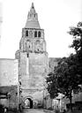 Cormery : Abbaye bénédictine (ancienne) - Clocher, côté sud