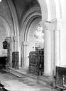 Duclair : Eglise Saint-Denis - Vue intérieure à l'entrée du choeur