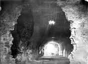 Lagarde : Château (ruines) - Passage souterrain