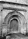 L'Ile-Bouchard : Eglise Saint-Gilles - Portail de la façade nord