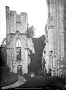 Jumièges : Abbaye (ancienne) - Eglise Notre-Dame : Vue intérieure du transept sud