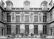 Paris 03 : Hôtel Carnavalet (ancien)*Musée Carnavalet - Façade sur la première cour