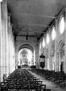 Montivilliers : Abbaye (ancienne) - Eglise : Vue intérieure de la nef vers le choeur
