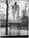 Paris 01 : Jardin des Tuileries - Statue d'Hercule Farnèse