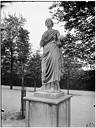 Paris 01 : Jardin des Tuileries - Statue de Thalie, Uranie