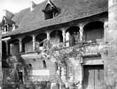 Nérac : Château de Henri IV (ancien) - Façade
