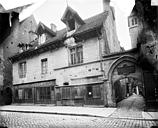 Dijon : Hôtel de Pourlans (ancien) - Vue d'ensemble