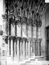 Dijon : Eglise Saint-Michel - Portail nord de la façade ouest : Ebrasement gauche