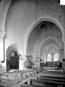 Bussière-sur-Ouche (La) : Abbaye cistercienne de la Bussière (ancienne) * Eglise abbatiale - Vue intérieure de la nef et du choeur, vers le nord-est