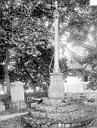 Chailly-sur-Armançon : Croix de cimetière - Vue d'ensemble