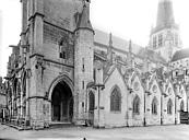 Auxonne : Eglise Notre-Dame - Angle sud-ouest