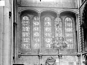 Dijon : Eglise Notre-Dame - Vue intérieure du transept nord : Verrières