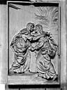 Dijon : Eglise Notre-Dame - Bas-relief, La Visitation, situé dans la chapelle de l'Assomption