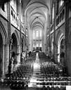 Dijon : Cathédrale Saint-Bénigne - Vue intérieure de la nef vers le choeur