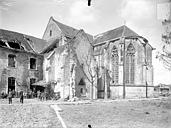 Lachalade : Abbaye cistercienne (ancienne) - Eglise : Angle sud-est