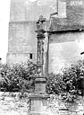 Saint-Boingt : Croix de cimetière - Vue d'ensemble