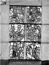 Toul : Cathédrale Saint-Etienne (ancienne) - Vitrail de la chapelle absidiale, fenêtre E, les six panneaux au-dessus