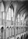 Dijon : Eglise Notre-Dame - Vue intérieure de la nef : Triforium