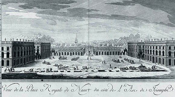 Vue de la place Royale de Nancy du côté de l’arc de triomphe extr. de Plans et élévations de la place Royale de Nancy 