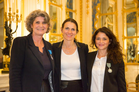 Cérémonie de remise des insignes de Chevalier de l'ordre national du Mérite à Karine Gloanec-Maurin, de Chevalier de l'ordre des Arts et des Lettres à Karine Tuil