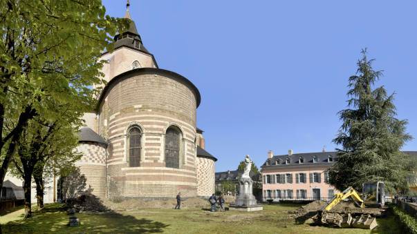 Pelle au chevet de la cathédrale de Tarbes