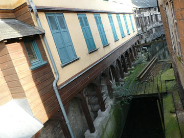 Le moulin Passe-Avant (à droite), Amiens